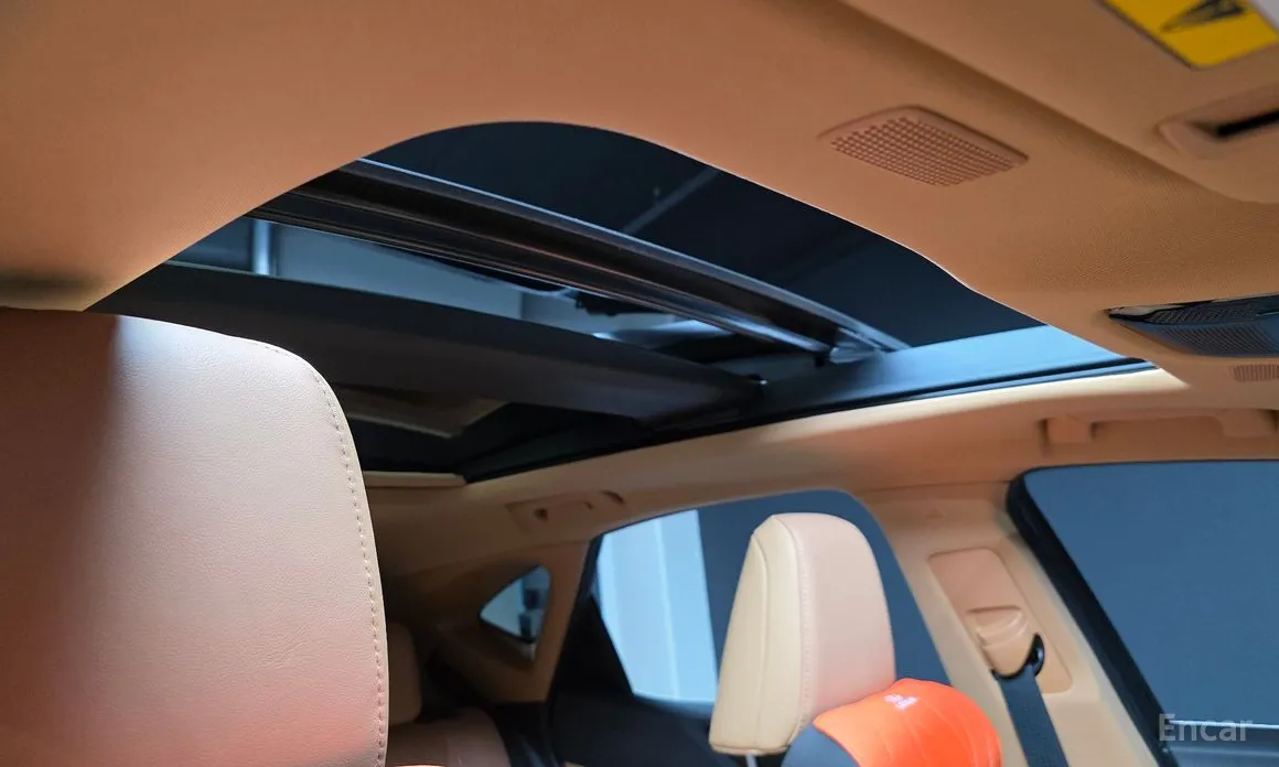 Фото 18 - Lexus NX