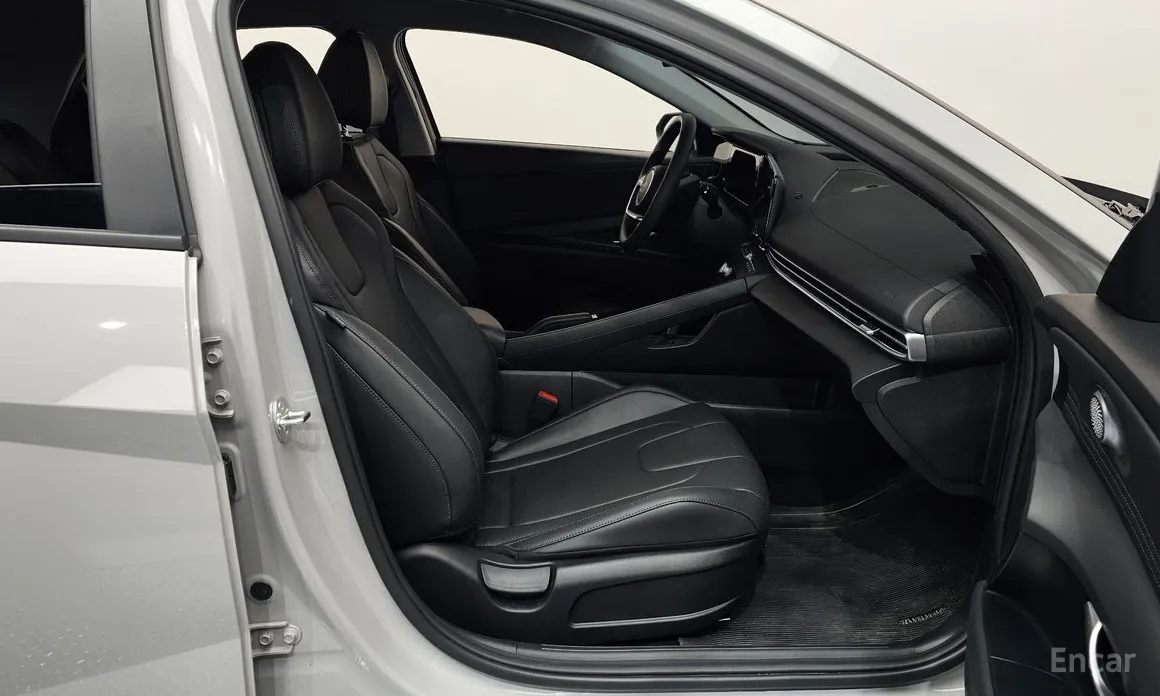 Фото 11 - Hyundai Avante