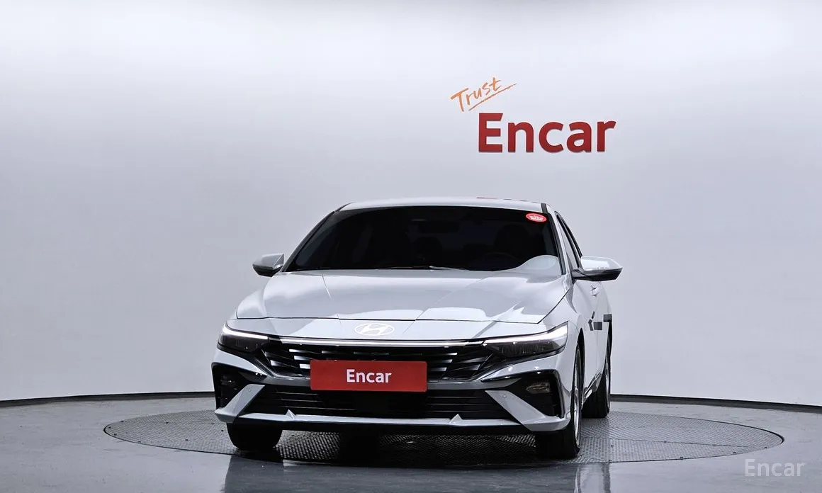 Фото 3 - Hyundai Avante