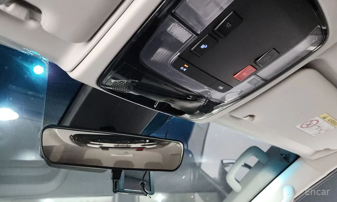 Фото 19 - Hyundai Staria