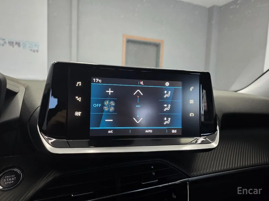 Фото 12 - Peugeot 2008