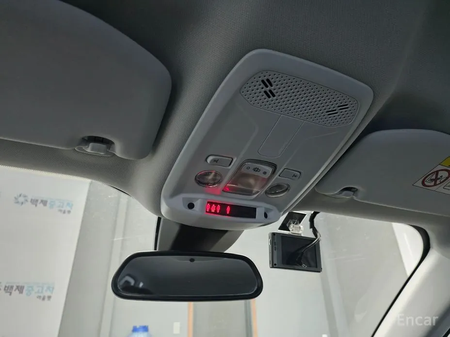 Фото 17 - Peugeot 2008