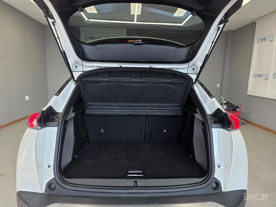 Фото 19 - Peugeot 2008