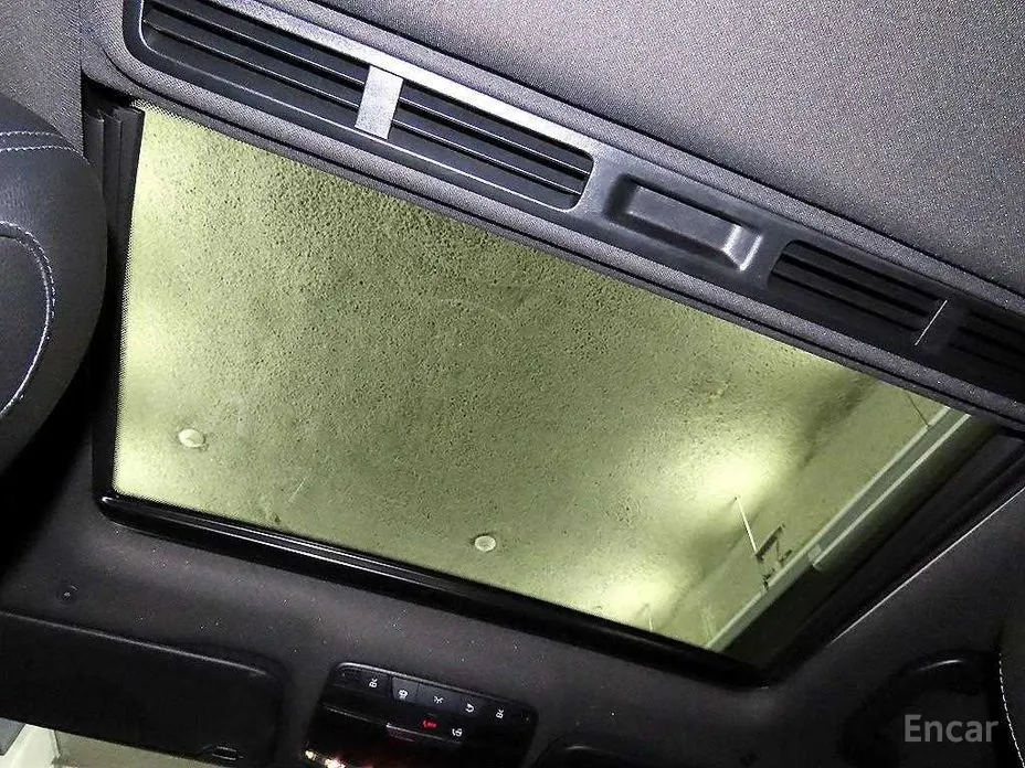 Фото 17 - Mercedes-Benz C-Class