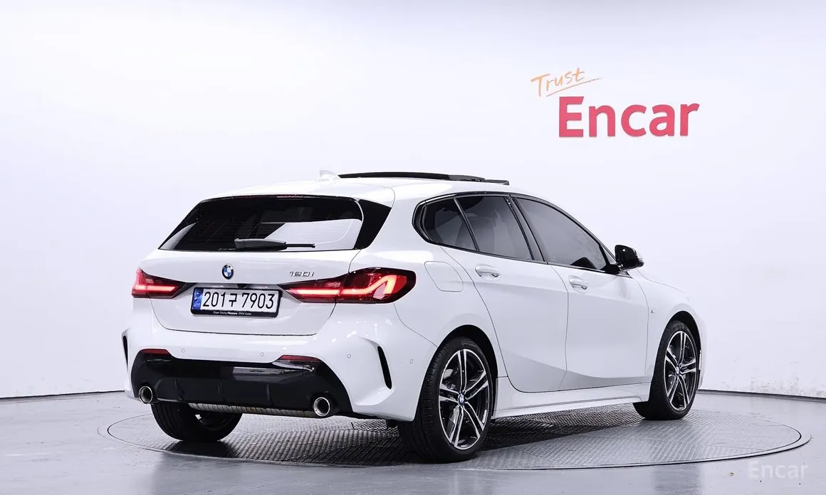 Фото 2 - BMW 1 Series