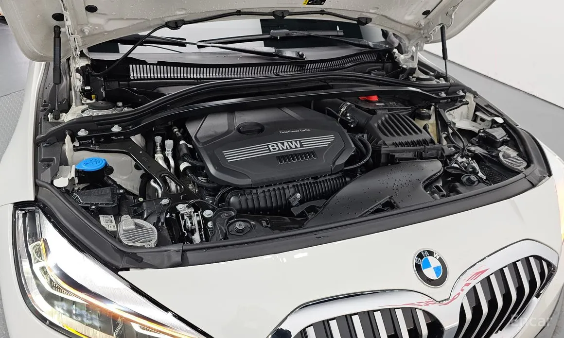 Фото 6 - BMW 1 Series