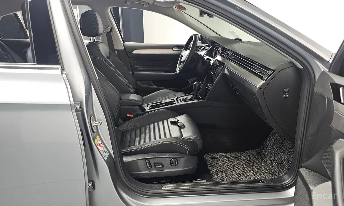 Фото 11 - Volkswagen Passat