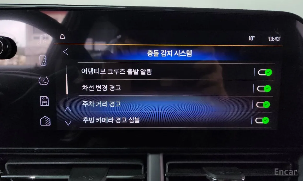 Фото 17 - Chevrolet Trax