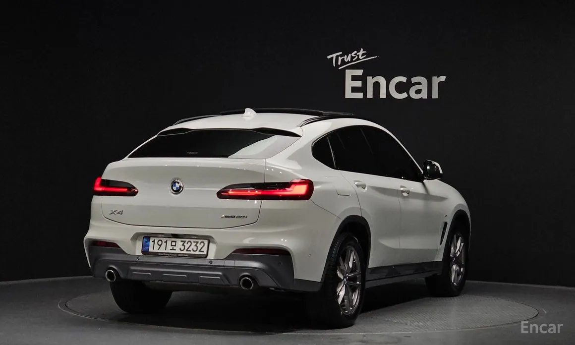 Фото 2 - BMW X4