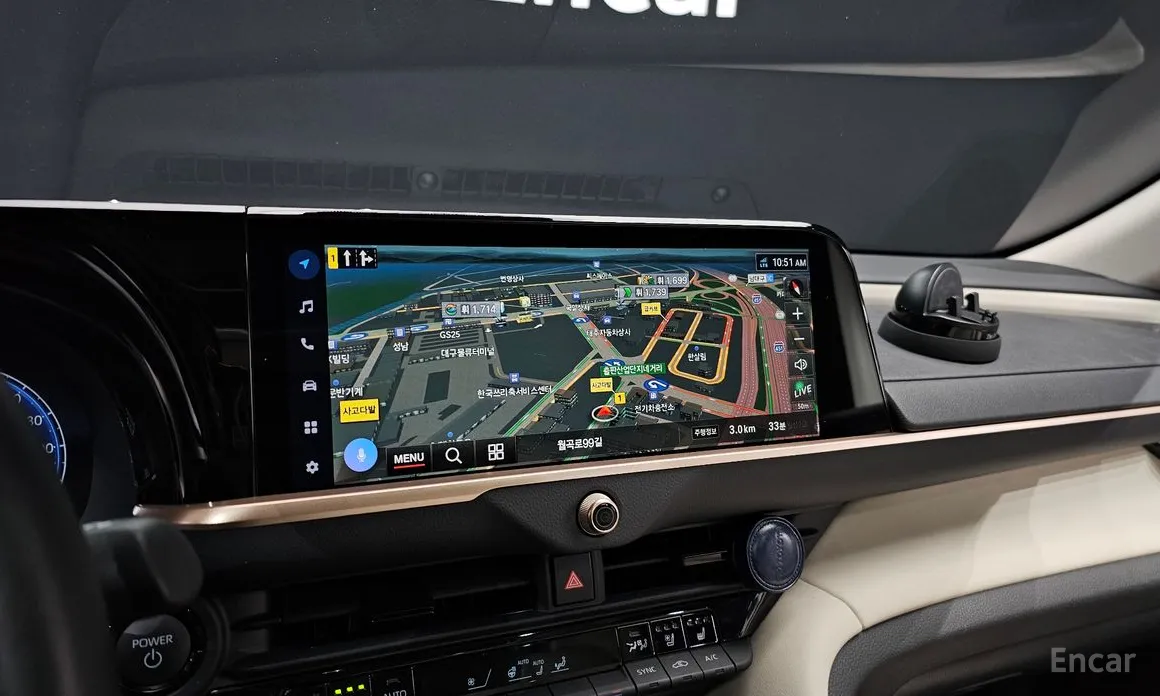 Фото 14 - Toyota Crown