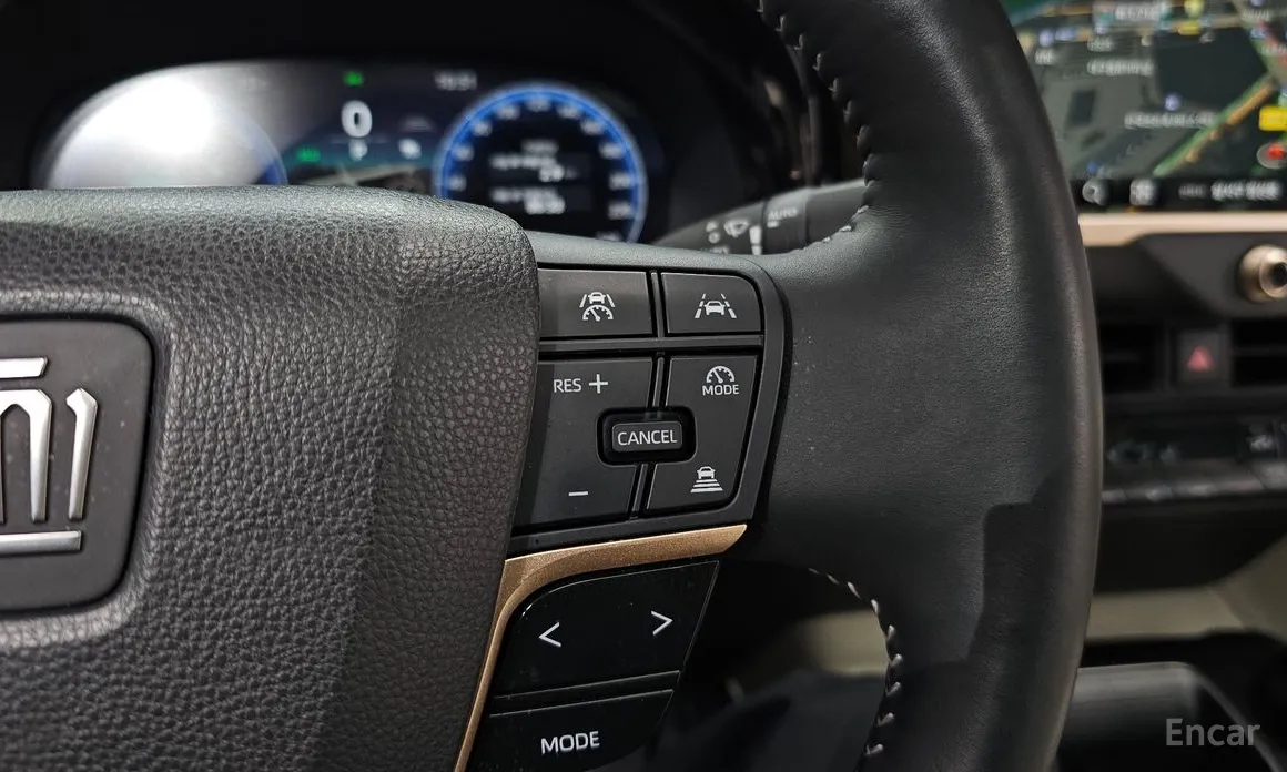 Фото 20 - Toyota Crown