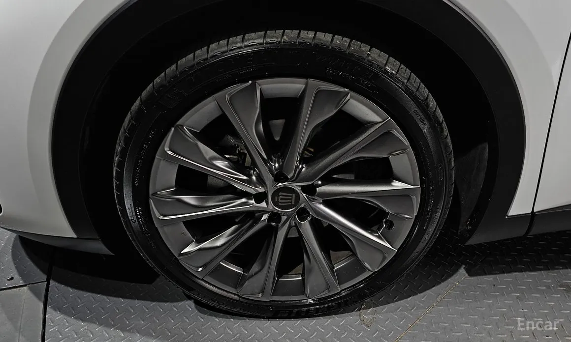 Фото 5 - Toyota Crown