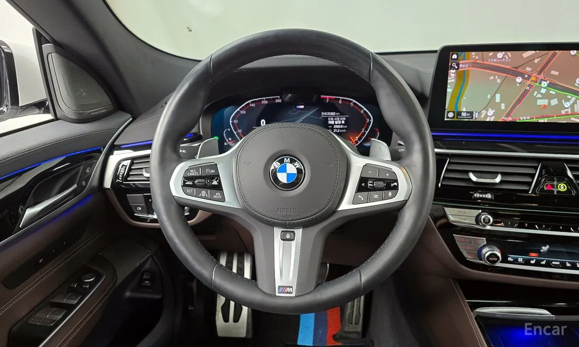 Фото 13 - BMW Gran Turismo