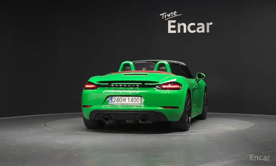 Фото 4 - Porsche 718