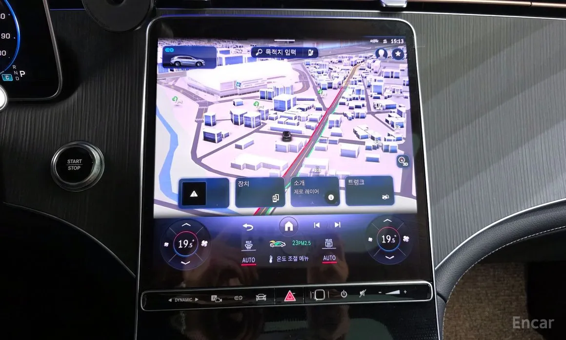 Фото 14 - Mercedes-Benz EQS