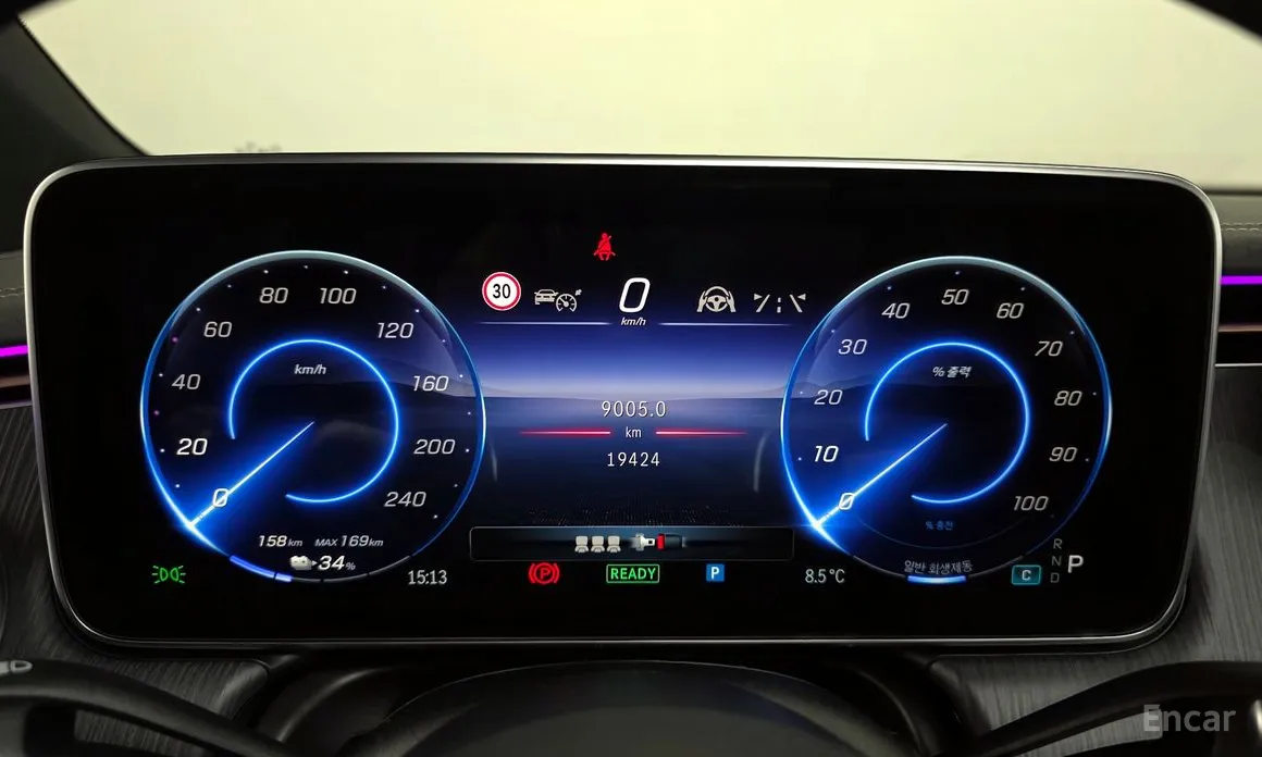 Фото 8 - Mercedes-Benz EQS