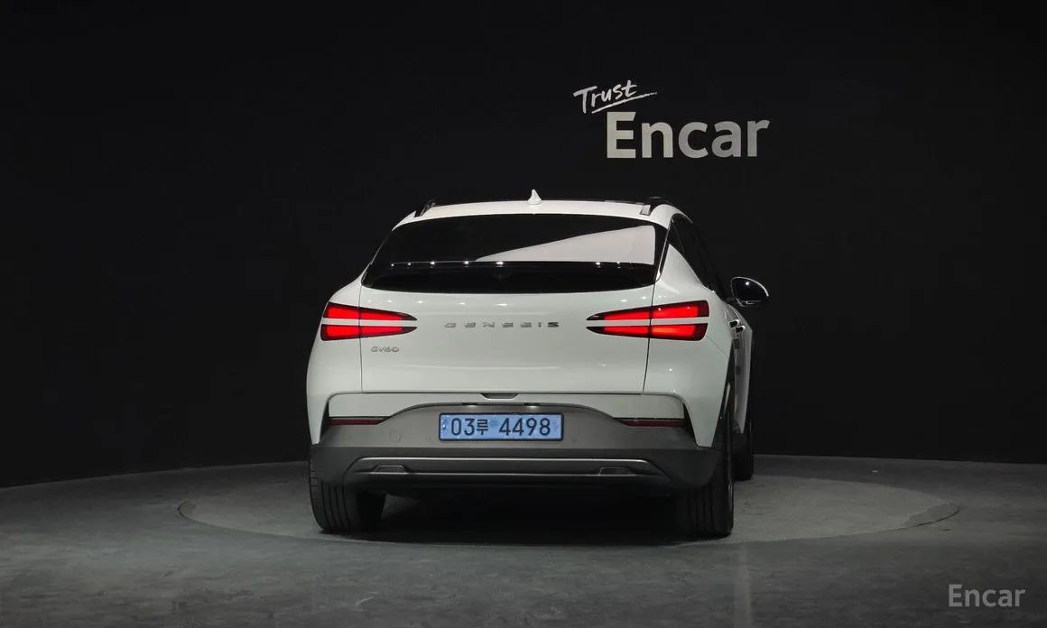 Фото 4 - Genesis GV60