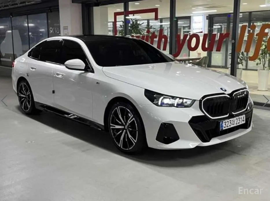 Фото 2 - BMW 5 Series