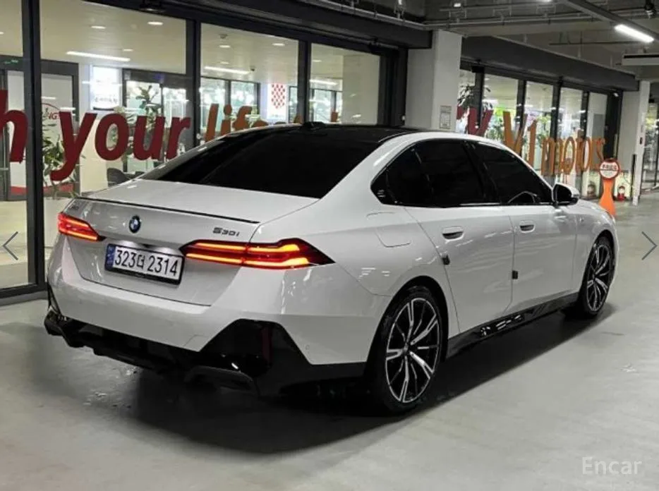 Фото 4 - BMW 5 Series