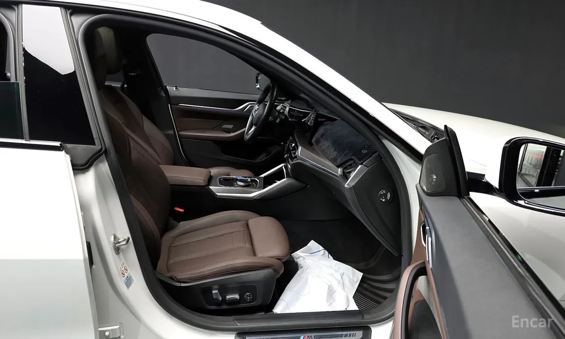 Фото 11 - BMW i4