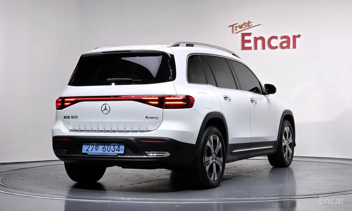 Фото 2 - Mercedes-Benz EQB