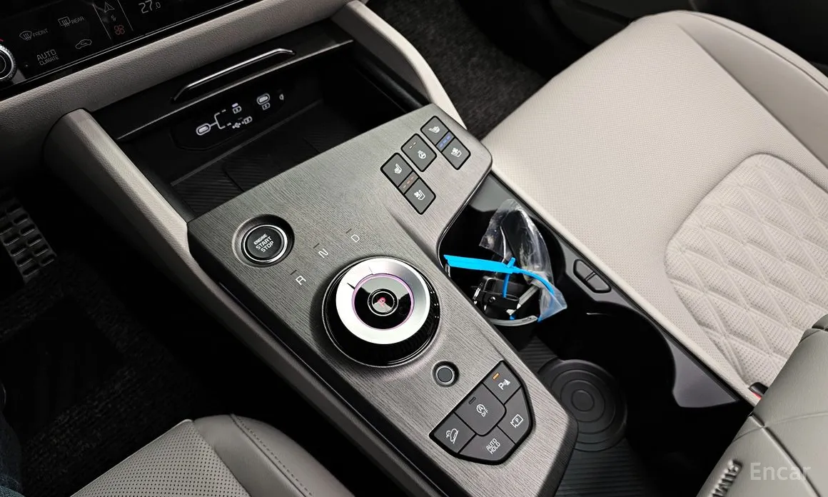 Фото 9 - Kia Sportage