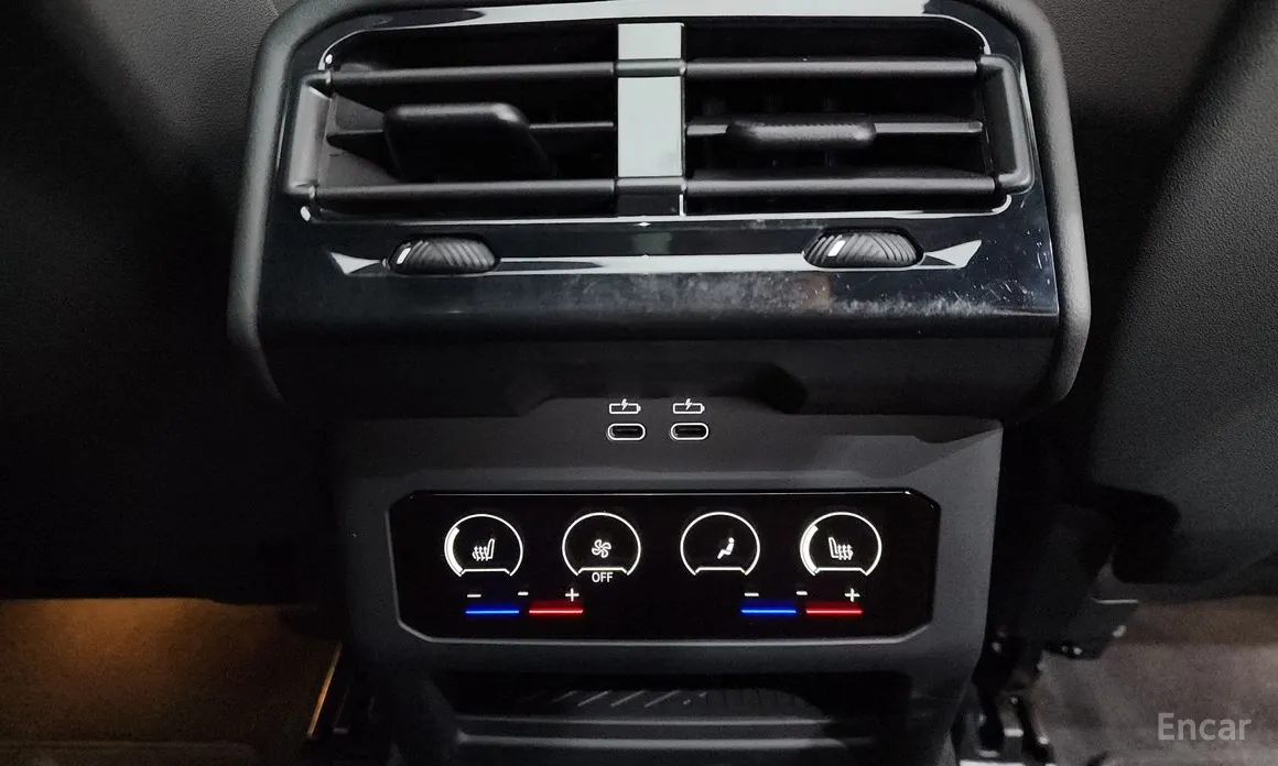 Фото 19 - BMW i5