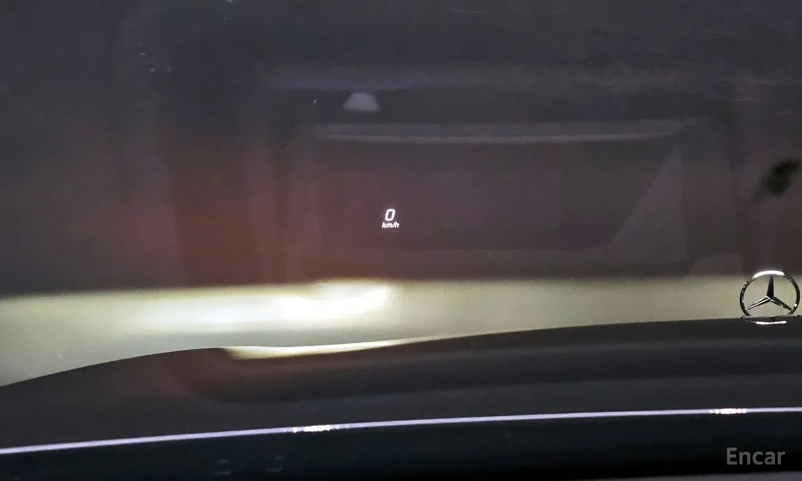 Фото 18 - Mercedes-Benz S-Class