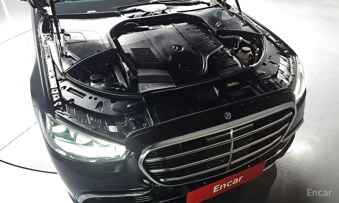 Фото 6 - Mercedes-Benz S-Class