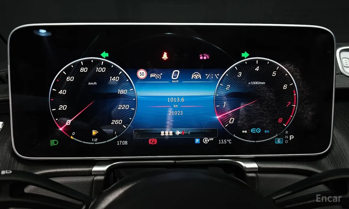 Фото 8 - Mercedes-Benz S-Class