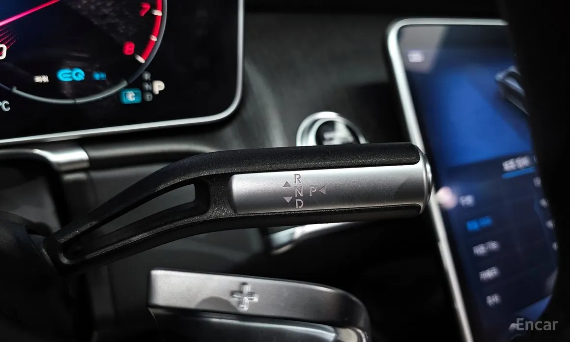 Фото 9 - Mercedes-Benz S-Class