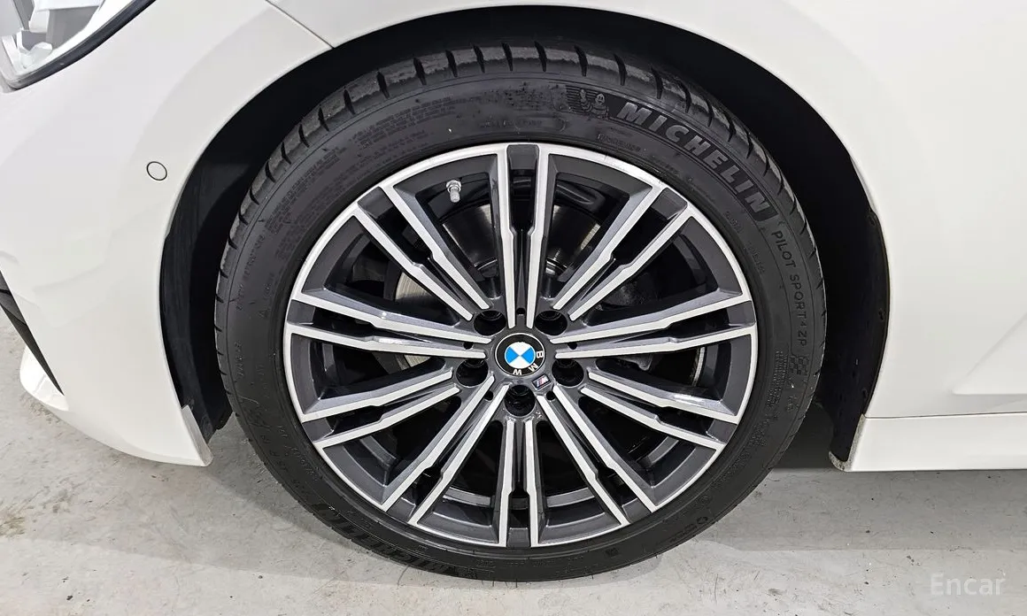 Фото 5 - BMW 3 Series