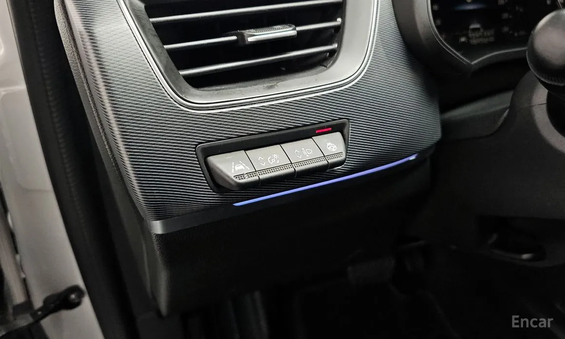 Фото 18 - Renault XM3