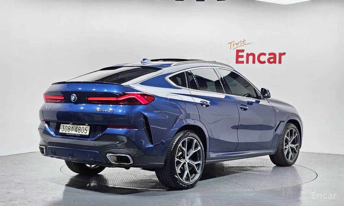 Фото 2 - BMW X6