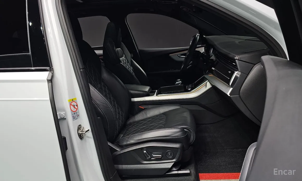 Фото 10 - Audi Q7