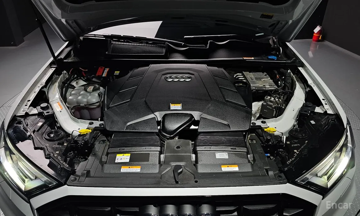 Фото 6 - Audi Q7