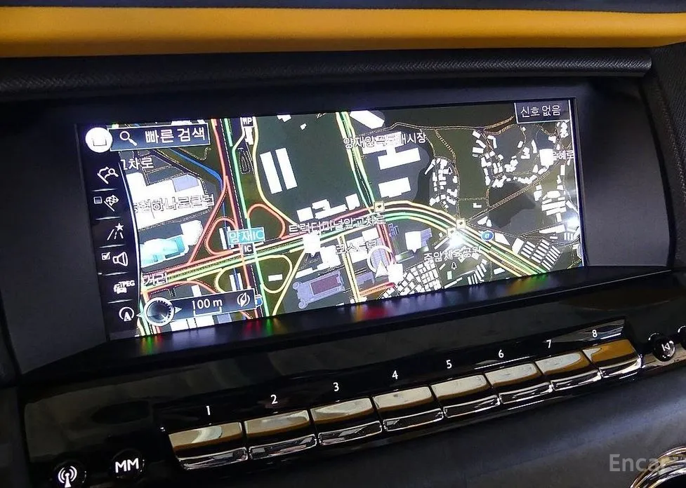 Фото 15 - Rolls-Royce Cullinan