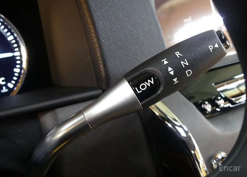 Фото 7 - Rolls-Royce Cullinan