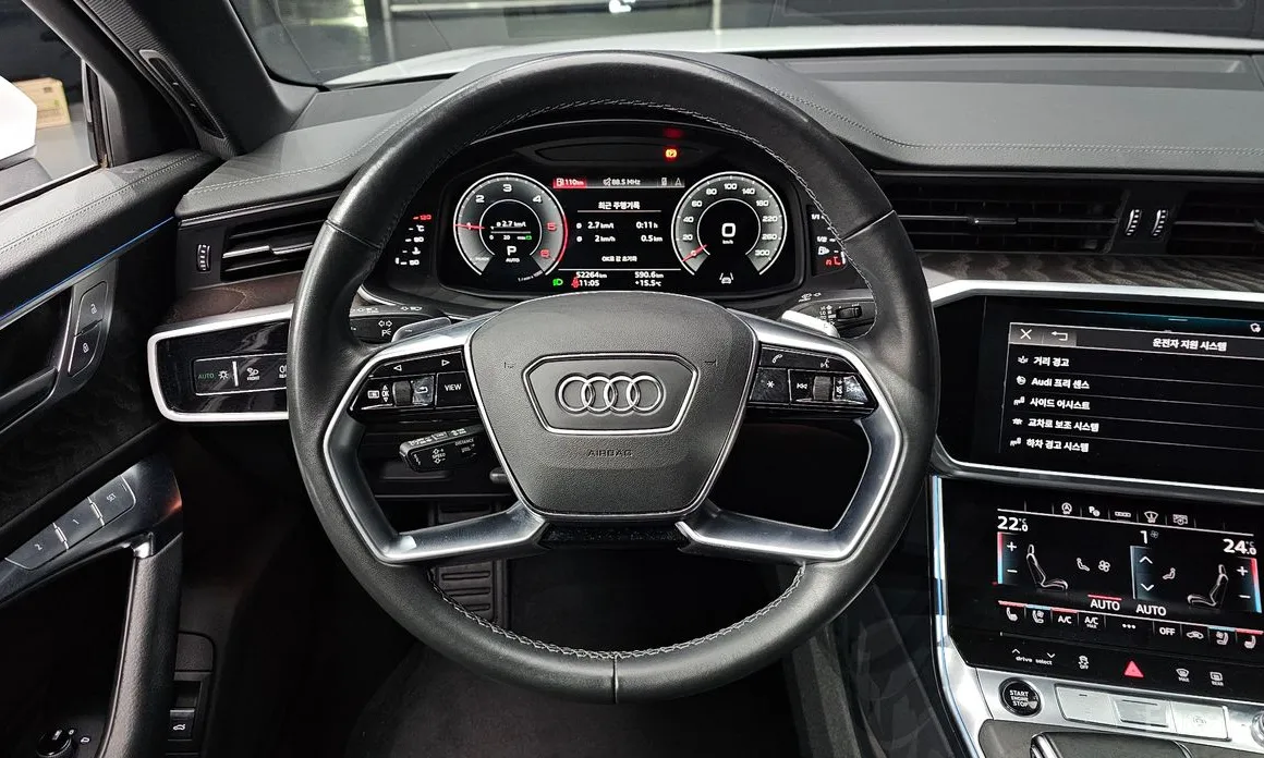 Фото 14 - Audi A6