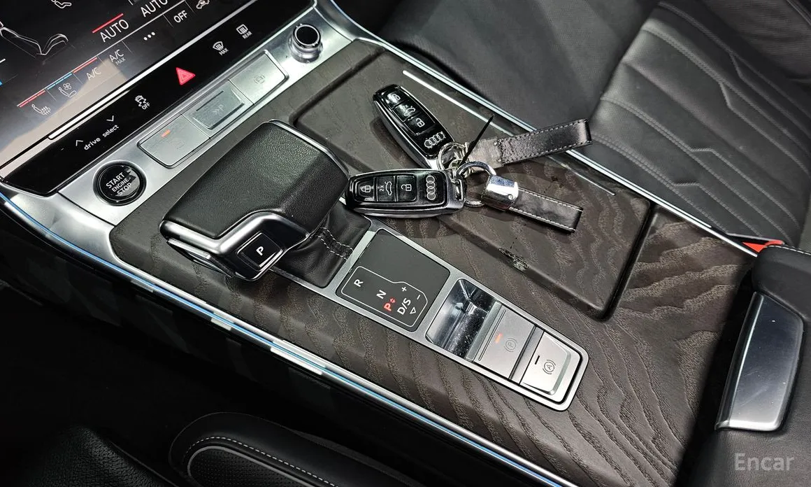 Фото 9 - Audi A6