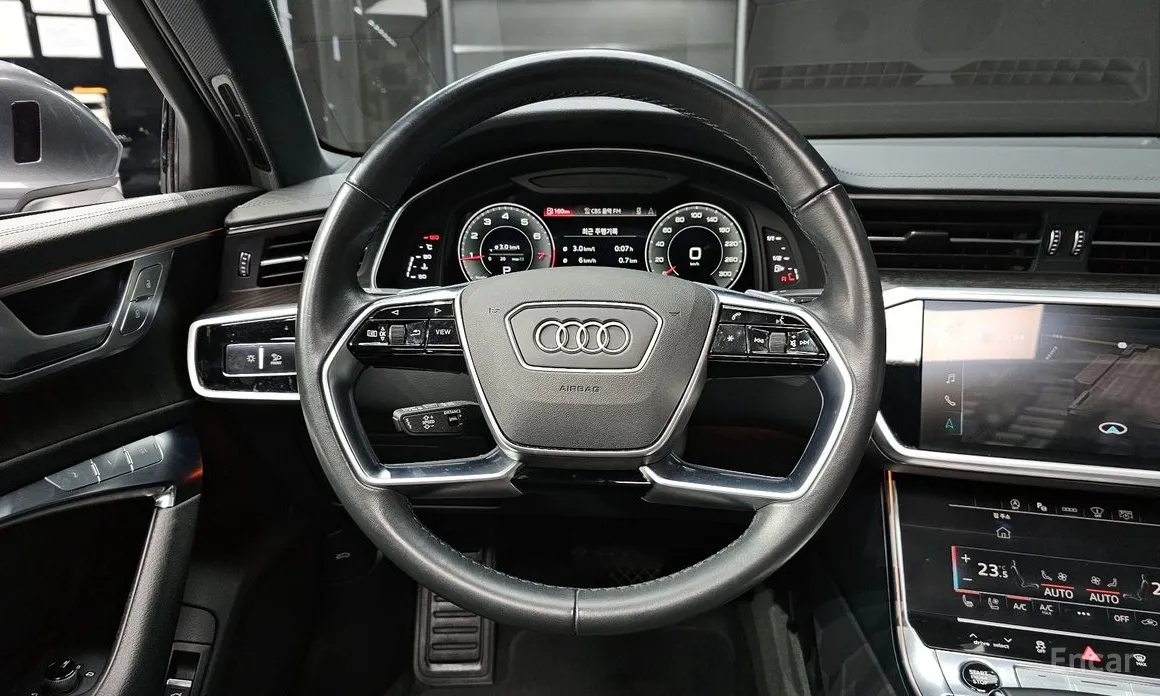 Фото 13 - Audi A6