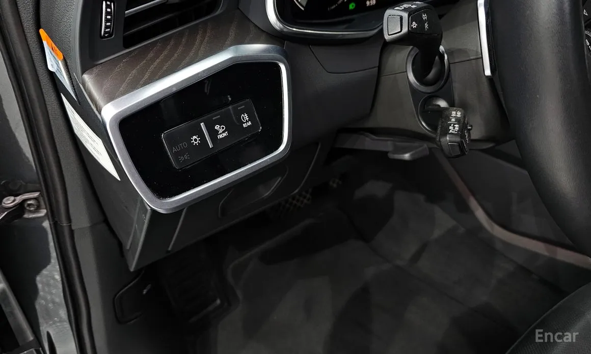 Фото 16 - Audi A6