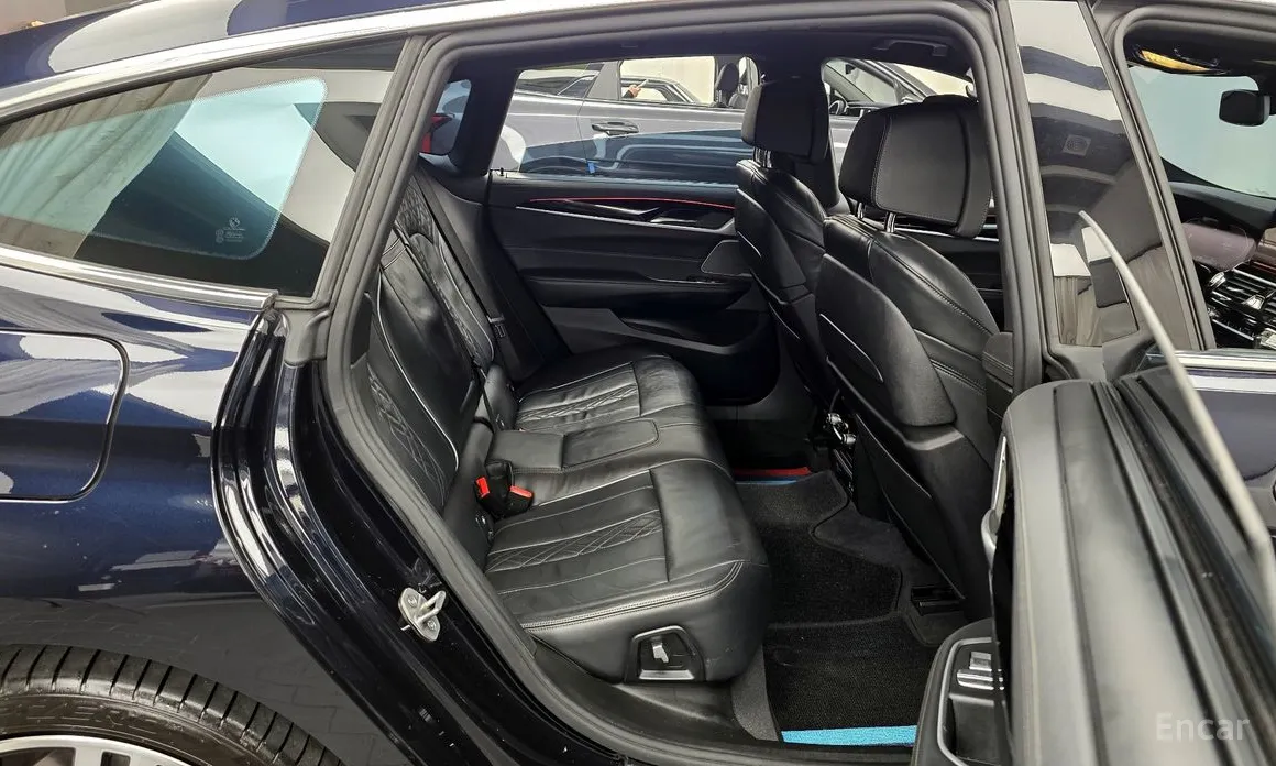 Фото 12 - BMW Gran Turismo