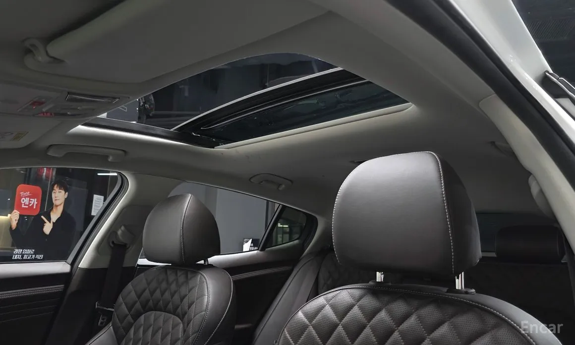 Фото 19 - Kia Stinger