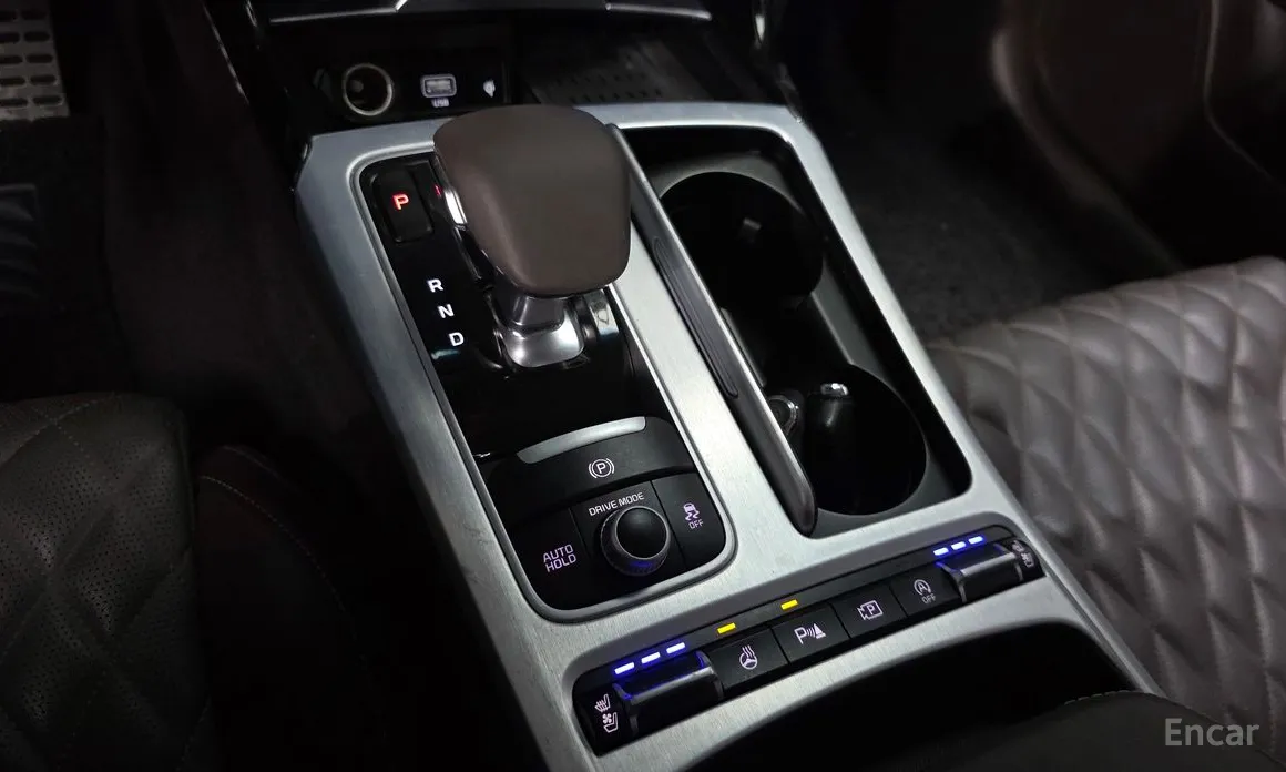 Фото 9 - Kia Stinger