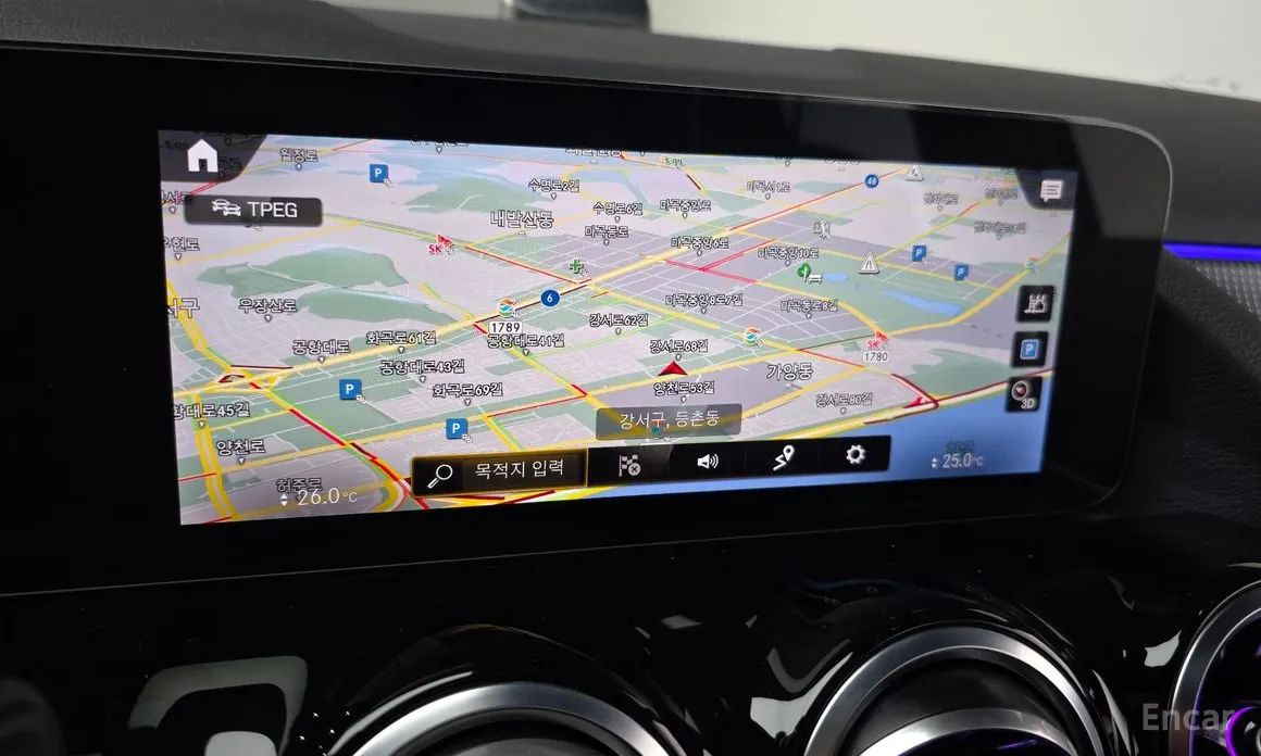 Фото 14 - Mercedes-Benz GLA-Class