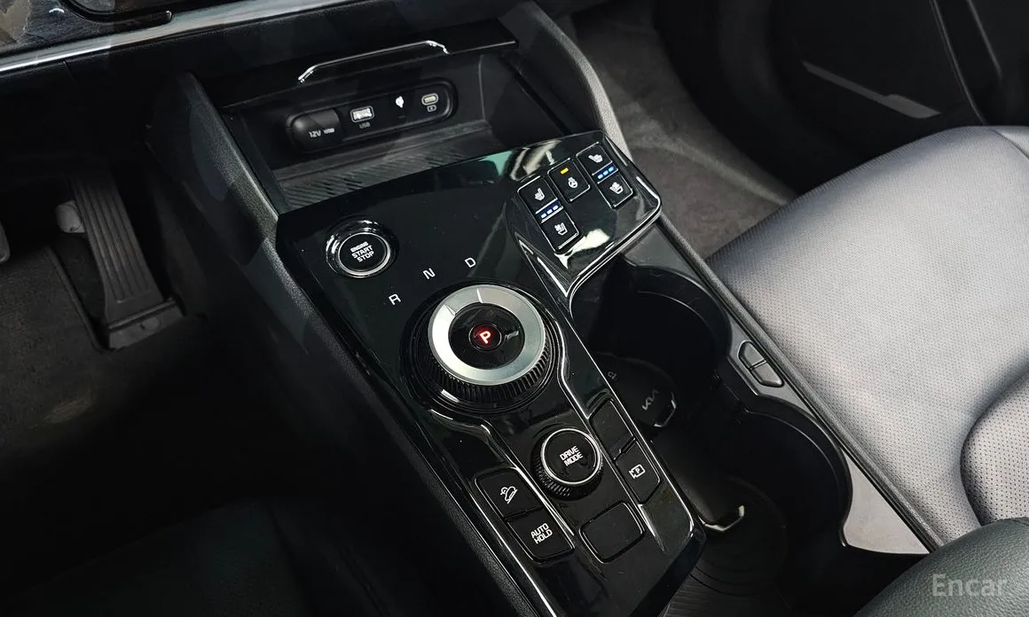 Фото 9 - Kia Sportage