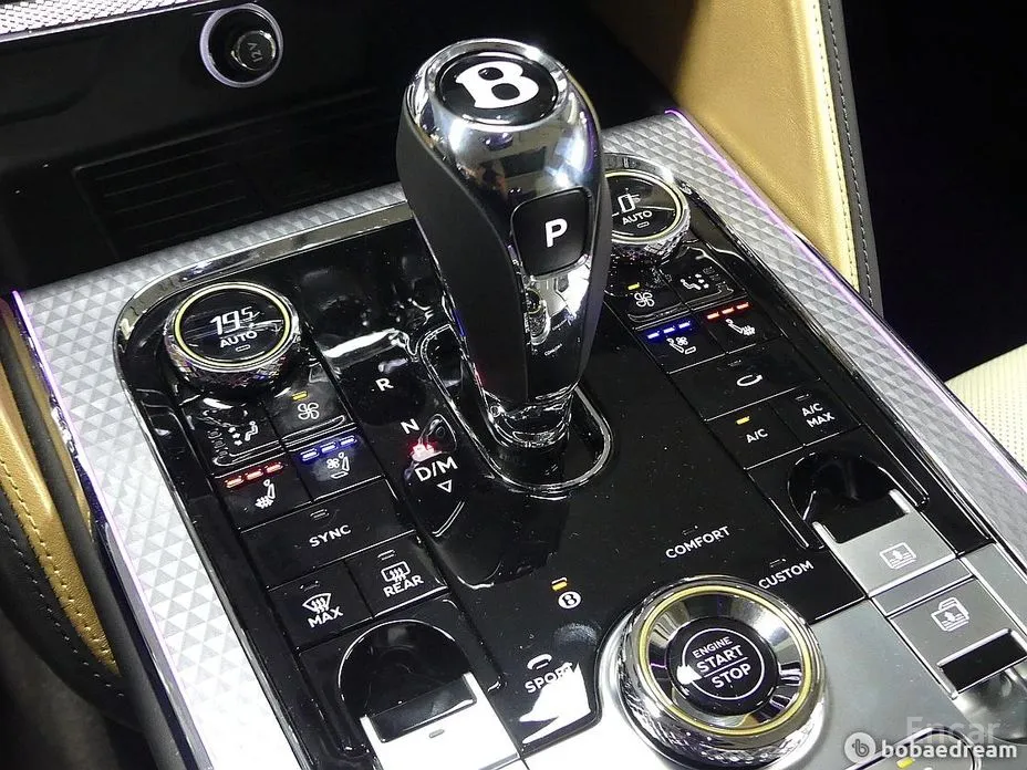 Фото 7 - Bentley Flying Spur