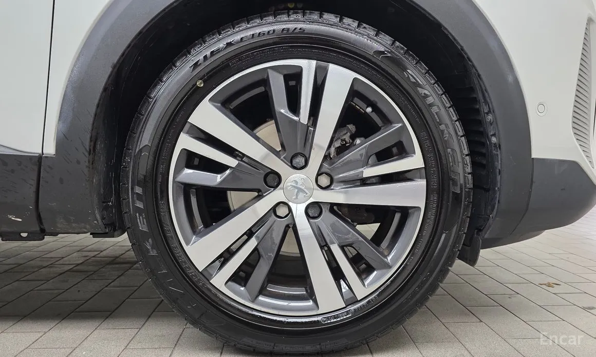 Фото 5 - Peugeot 3008