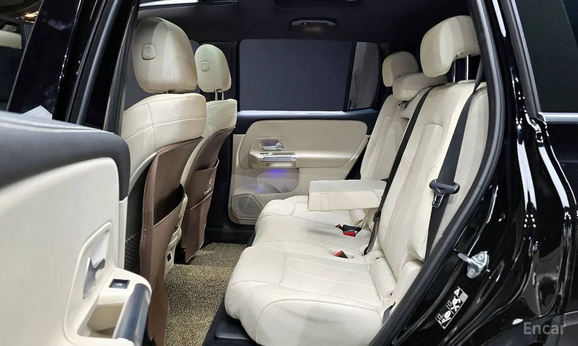 Фото 12 - Mercedes-Benz GLB-Class